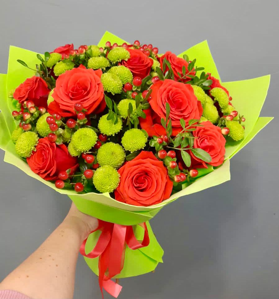 Букет цветов из: Хризантемы и Розы в Старое Шайгово