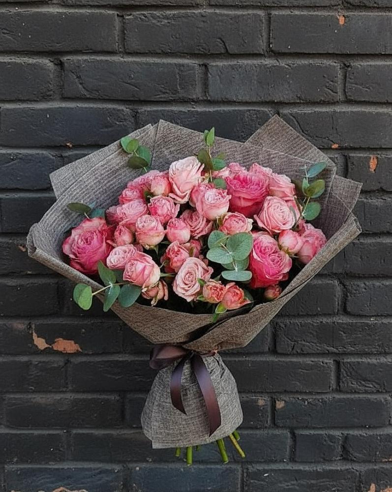 Букет цветов из: Розы в Старое Шайгово