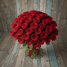Букет 55 Красных роз Фридом #REPLACE_PRED# Старое Шайгово