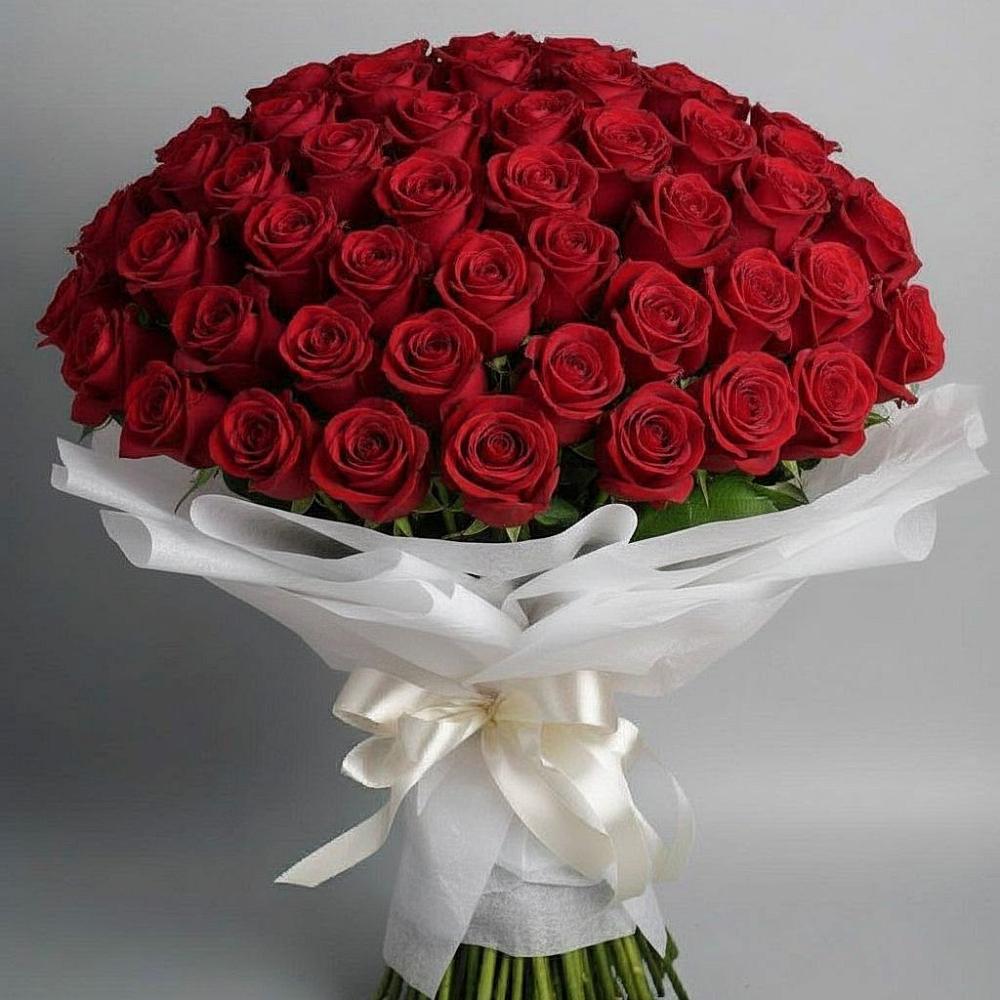 Букет 101 Красная роза Блэк Мэджик в Старое Шайгово