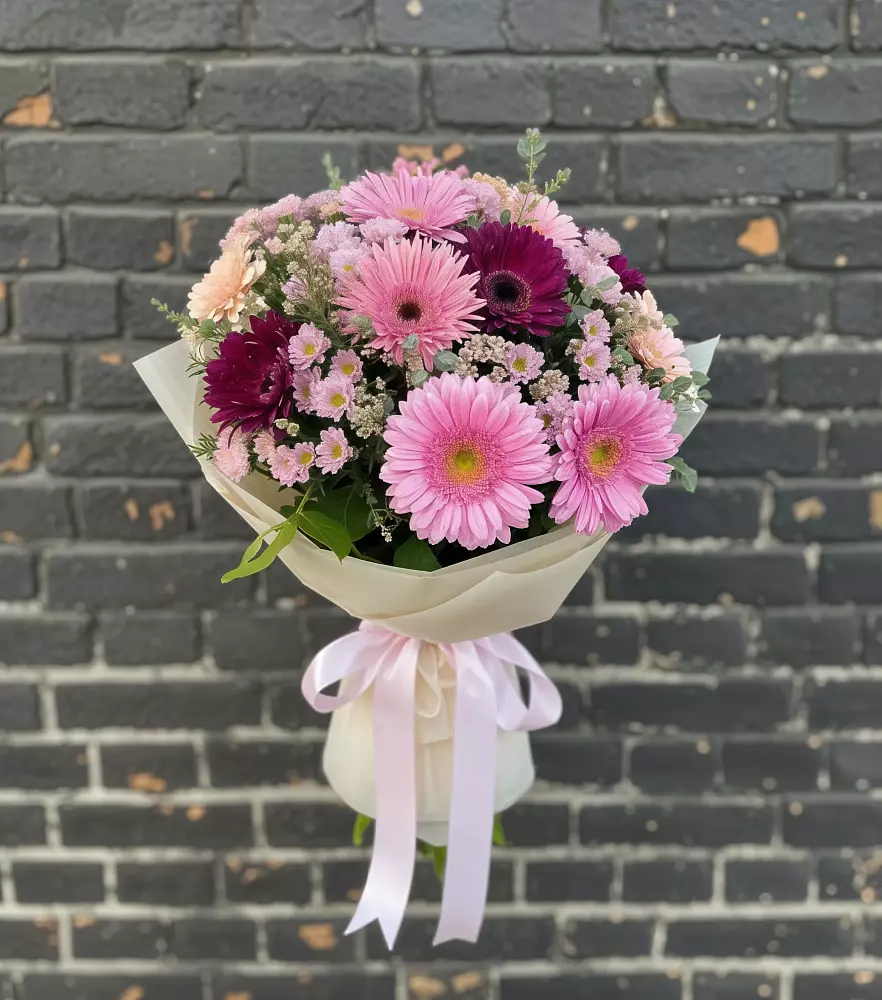 Букет цветов из: Герберы и Хризантемы в Старое Шайгово
