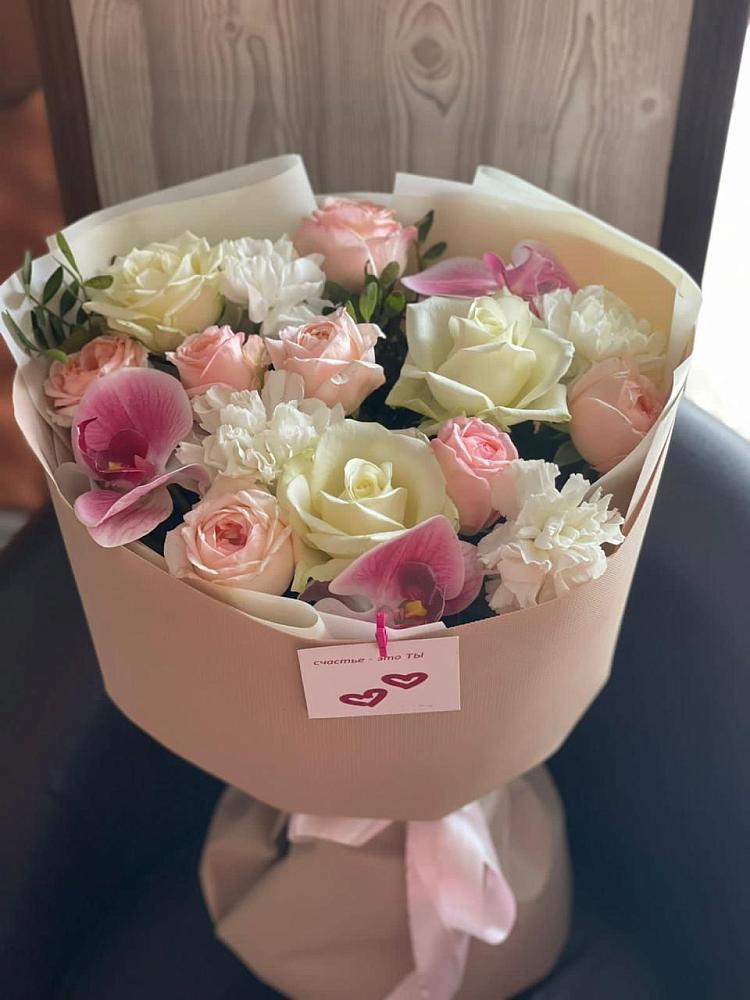 Букет цветов из: Орхидеи, Розы и Гвоздики в Старое Шайгово