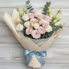 Букет цветов из:  Лизиантусы #REPLACE_PRED# Старое Шайгово