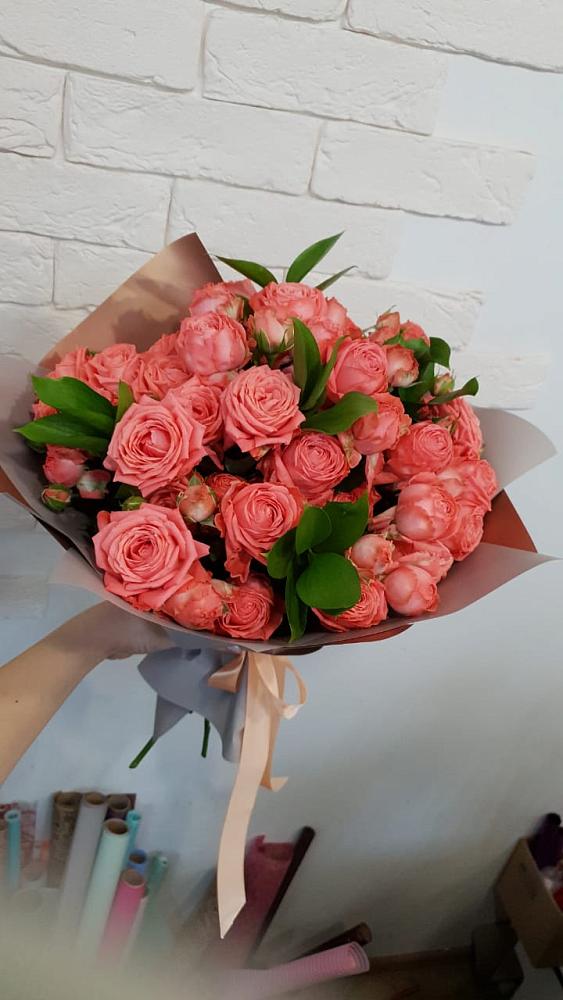 Букет цветов из: Розы в Старое Шайгово