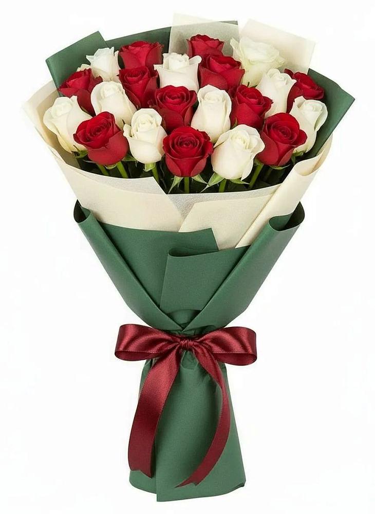 Букет Микс из красных и белых роз в Старое Шайгово
