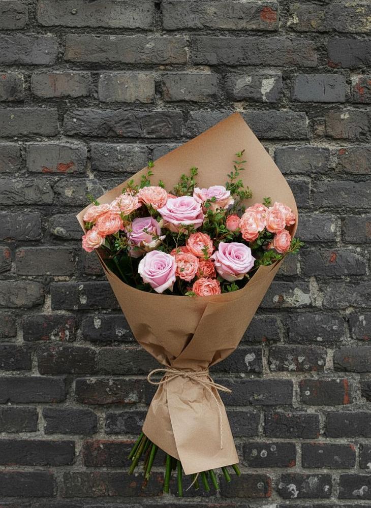 Букет цветов из: Розы в Старое Шайгово