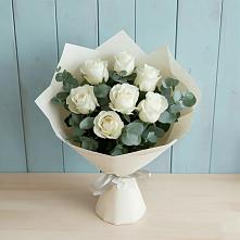 Букет Белые розы в Эвкалипте в Старое Шайгово
